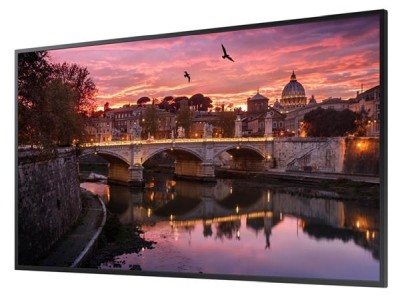 49" Samsung QB49R, 4K/3840x2160, 4000:1, 8 ms, LAN/WiFi, högtalare, Tizen, 16/7-drift