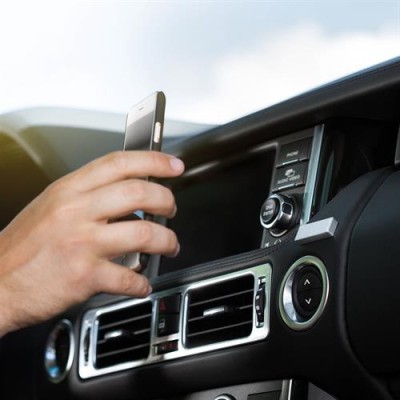 iDeal Magnetfäste för mobilen i bilen, silver